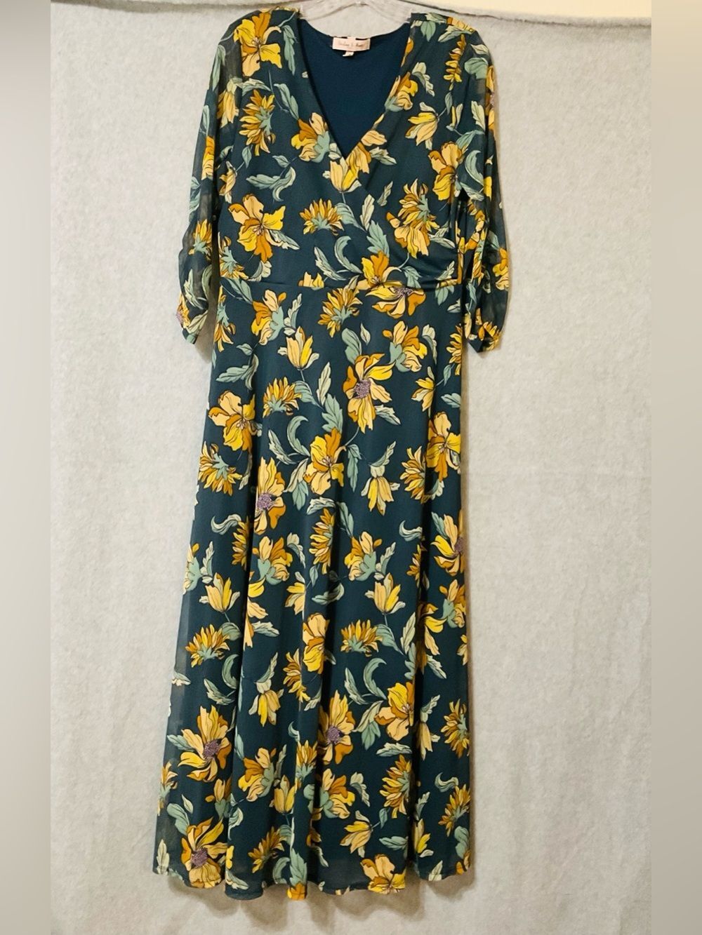 Harlow and Rose Floral V-Neck Maxi Dress in Teal and Yellow Sz PL
